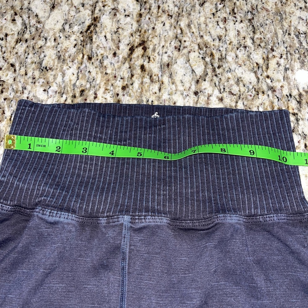 💗GET 20% OFF💗 NWOT Free People Movement Good Karma Bike Shorts - Washed Black - Picture 9 of 9